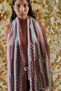 The 'Gusanito' Gauze Shawl